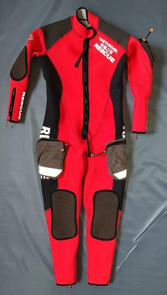 湿式救援保暖服2.png
