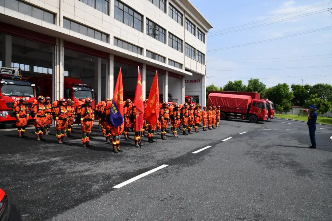 聚焦实战 淬炼精兵 | 宜春消防开展地震救援技术培训暨实战拉